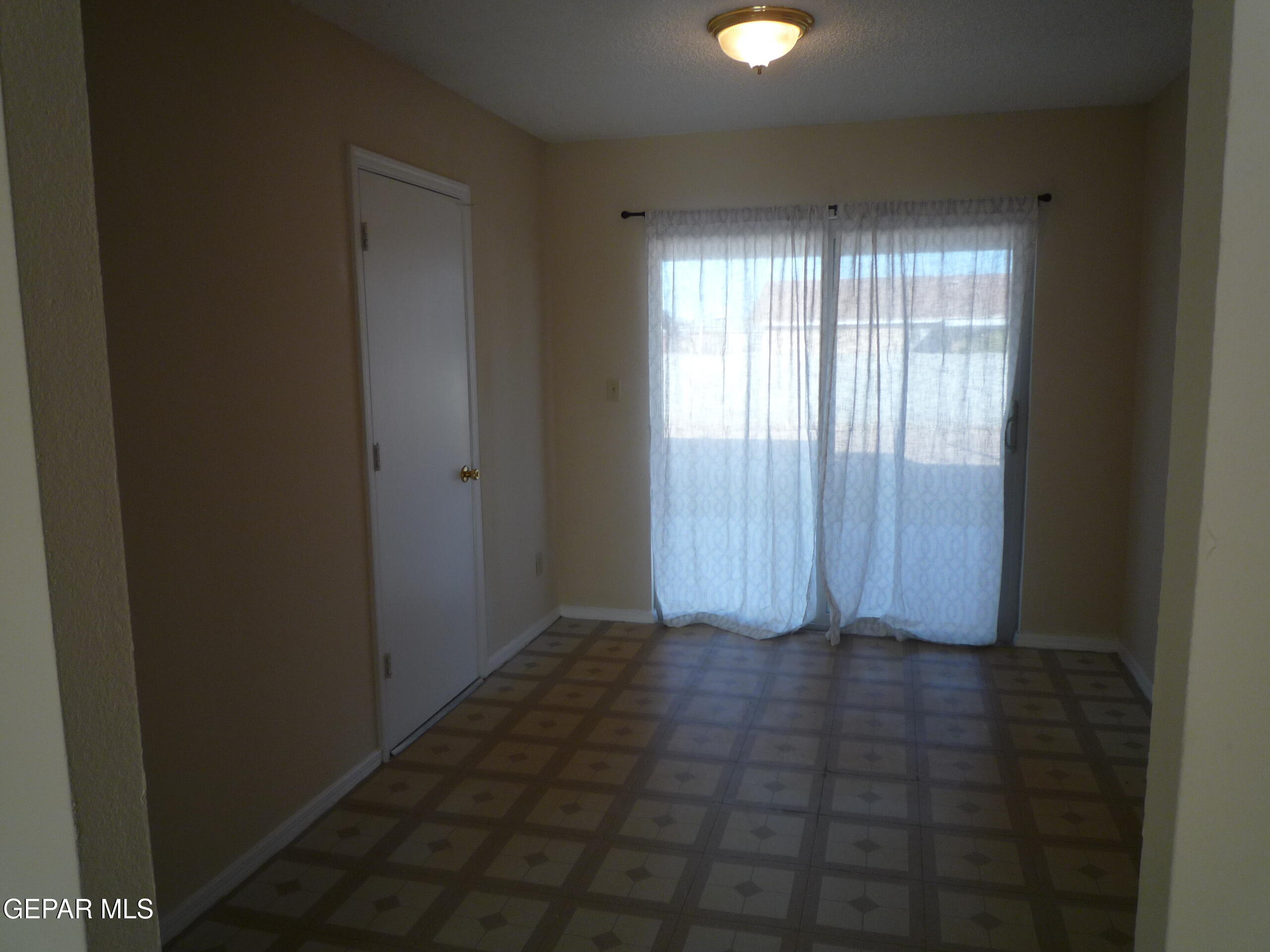 10708 LEVELLAND Place