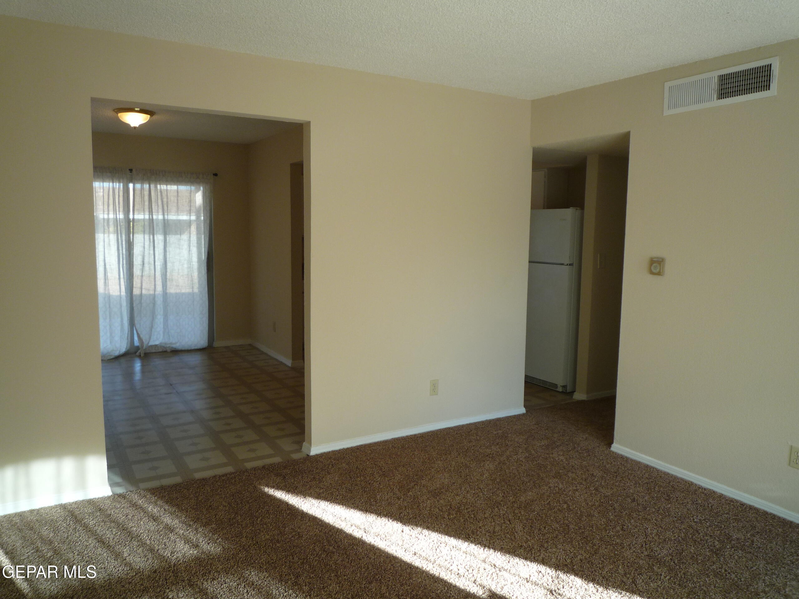 10708 LEVELLAND Place