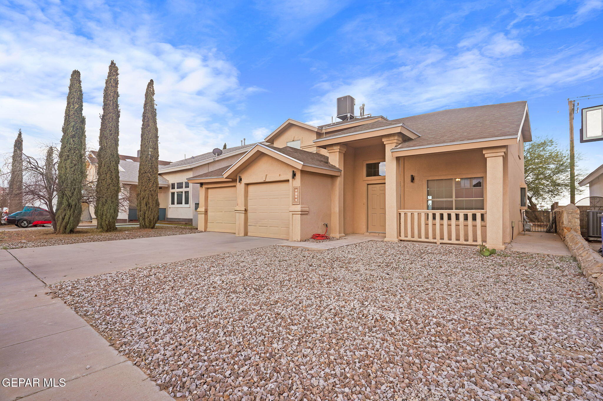 1433 PASEO DEL SUR Court