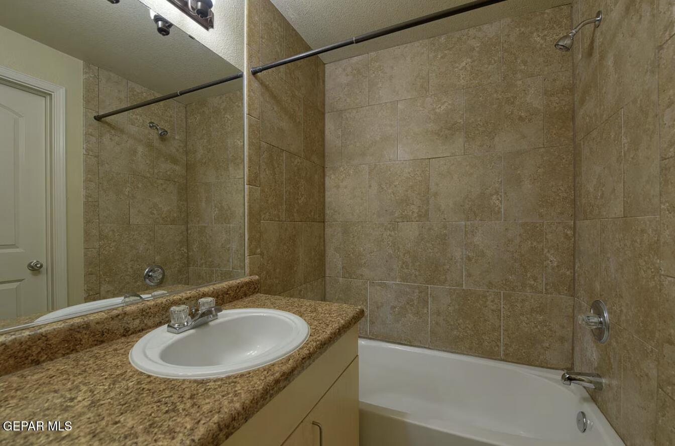 501 E Redd Road 1