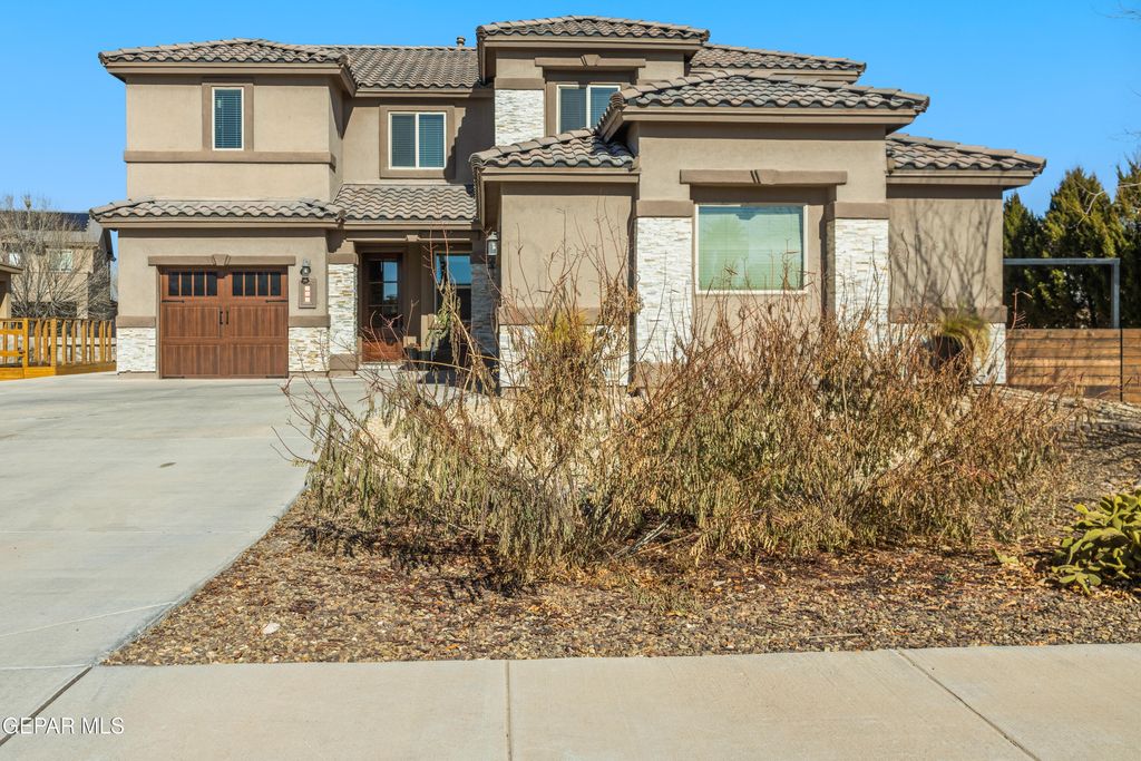 Photo of 505 VALLEY PLUM Avenue, El Paso, TX 79932 (MLS # 936674)