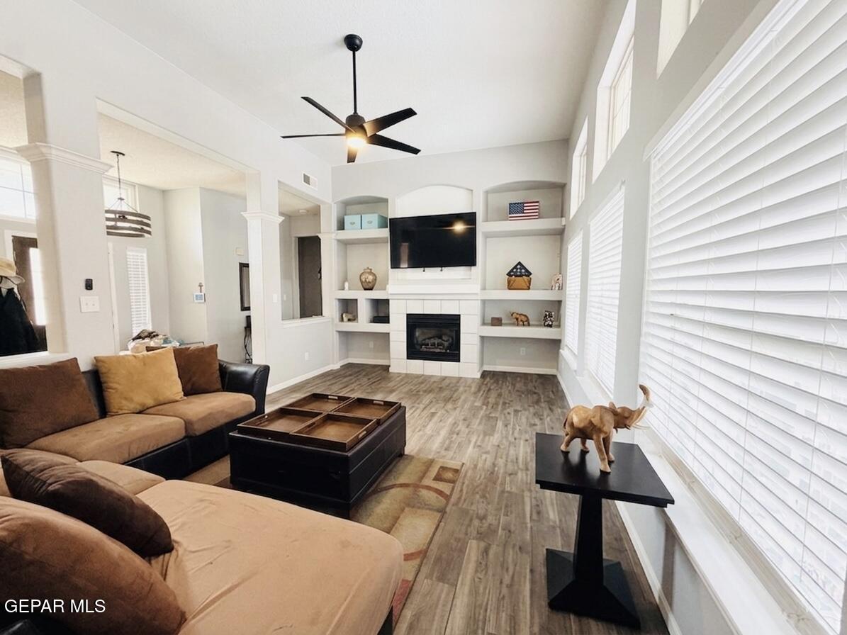 2005 SHADOW RIDGE Drive