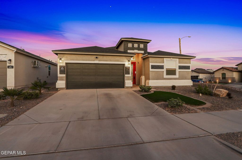 Photo of 1800 RITZY LOU Place, El Paso, TX 79928 (MLS # 941373)