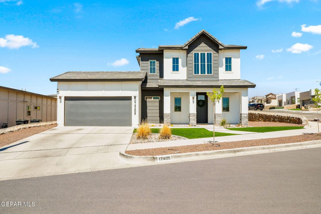 Photo of 12409 NORTHUMBERG Drive, El Paso, TX 79928 (MLS # 941020)