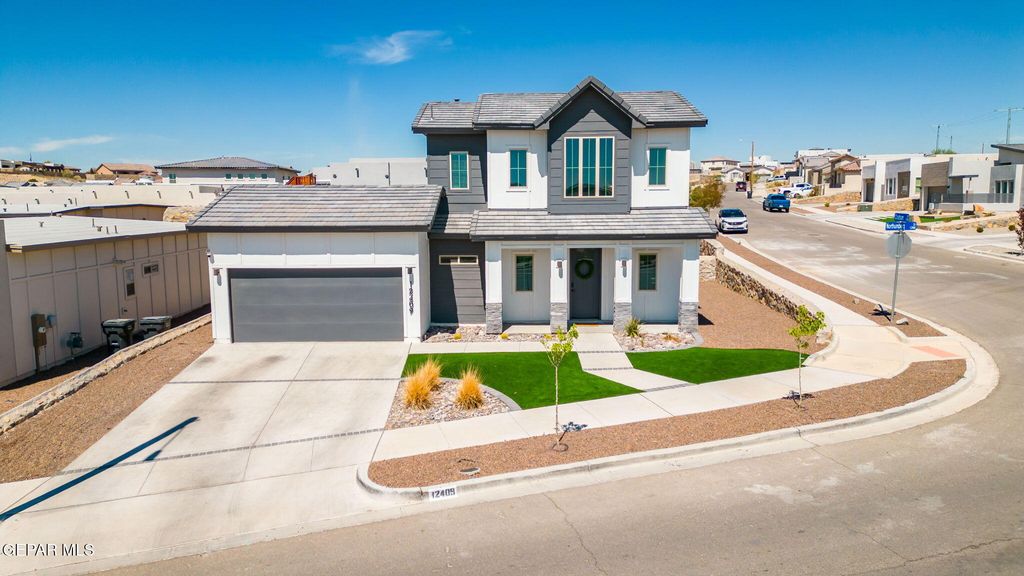 Photo of 12409 NORTHUMBERG Drive, El Paso, TX 79928 (MLS # 941020)