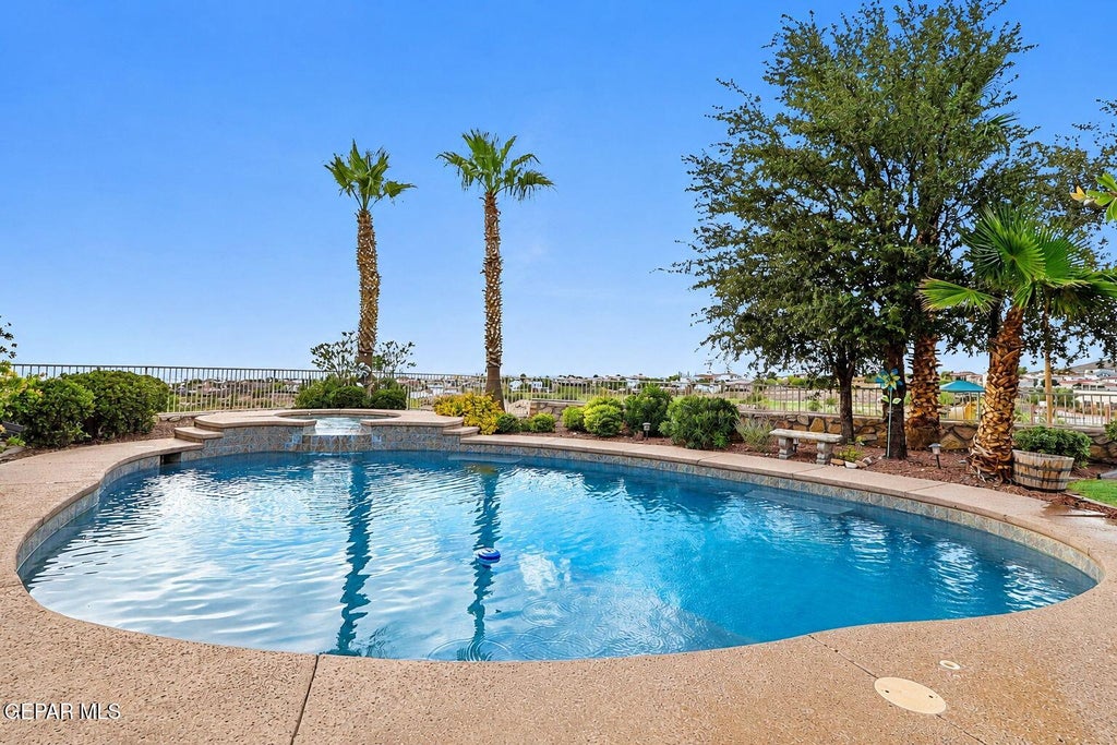 Photo of 1201 CALLE LAGO Drive, El Paso, TX 79912 (MLS # 949956)