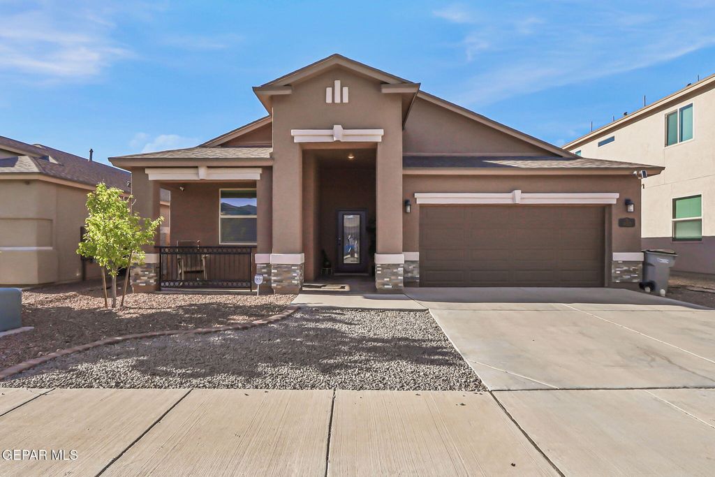 Photo of 14521 ADRIAN CHAVEZ Drive, El Paso, TX 79938 (MLS # 943877)