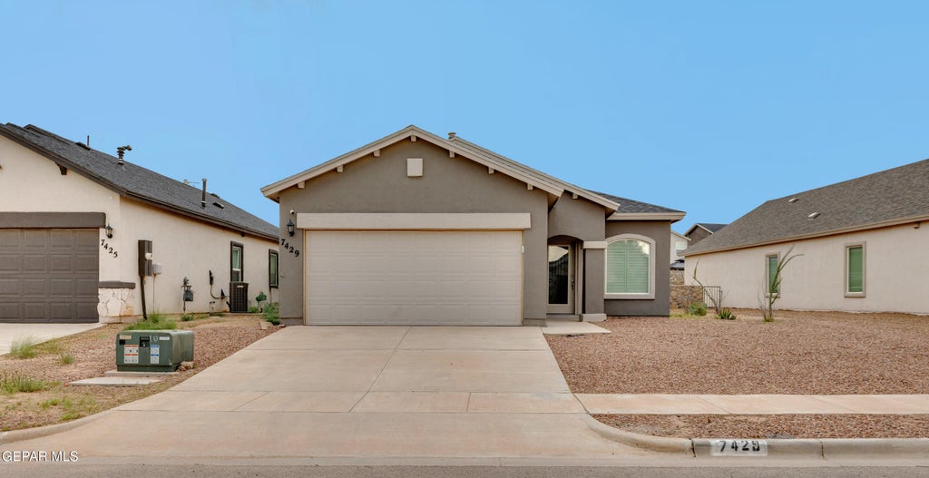 Photo of 7429 Norte Mesa Lane, El Paso, TX 79934 (MLS # 952020)