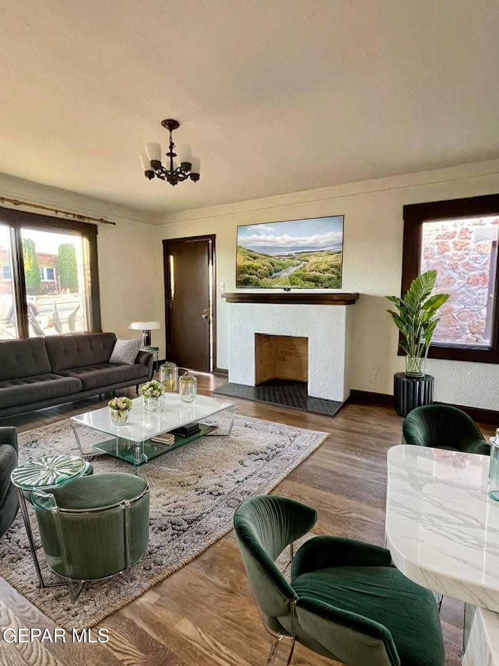 Photo of 1210 MESITA Drive, El Paso, TX 79902 (MLS # 935356)