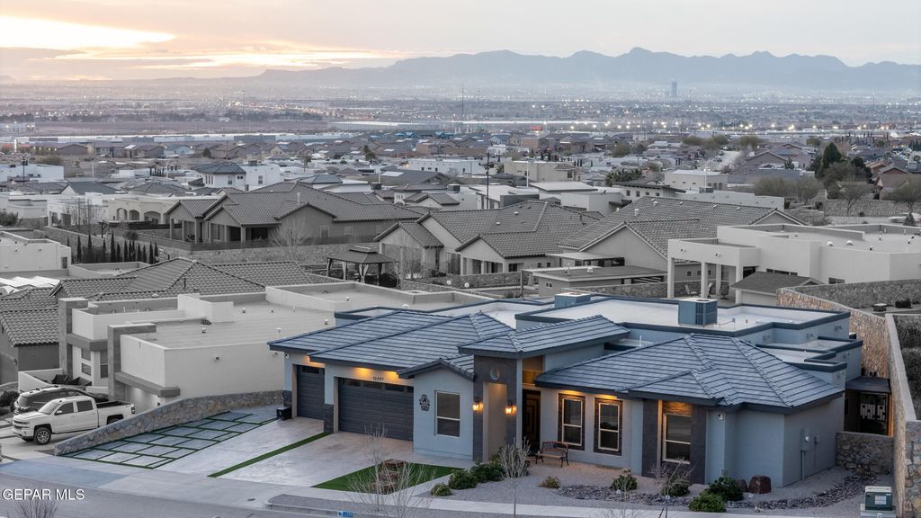 Photo of 12297 Clifton Hill Road, El Paso, TX 79928 (MLS # 943904)