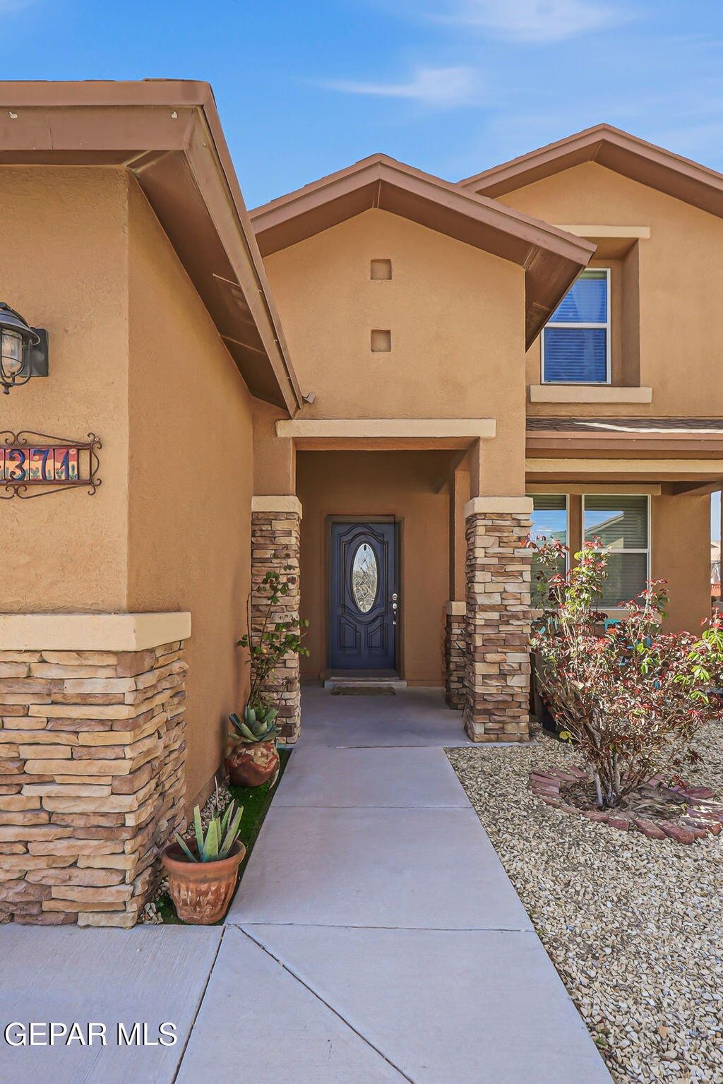 Photo of 14371 KAREN PT, El Paso, TX 79938 (MLS # 940222)