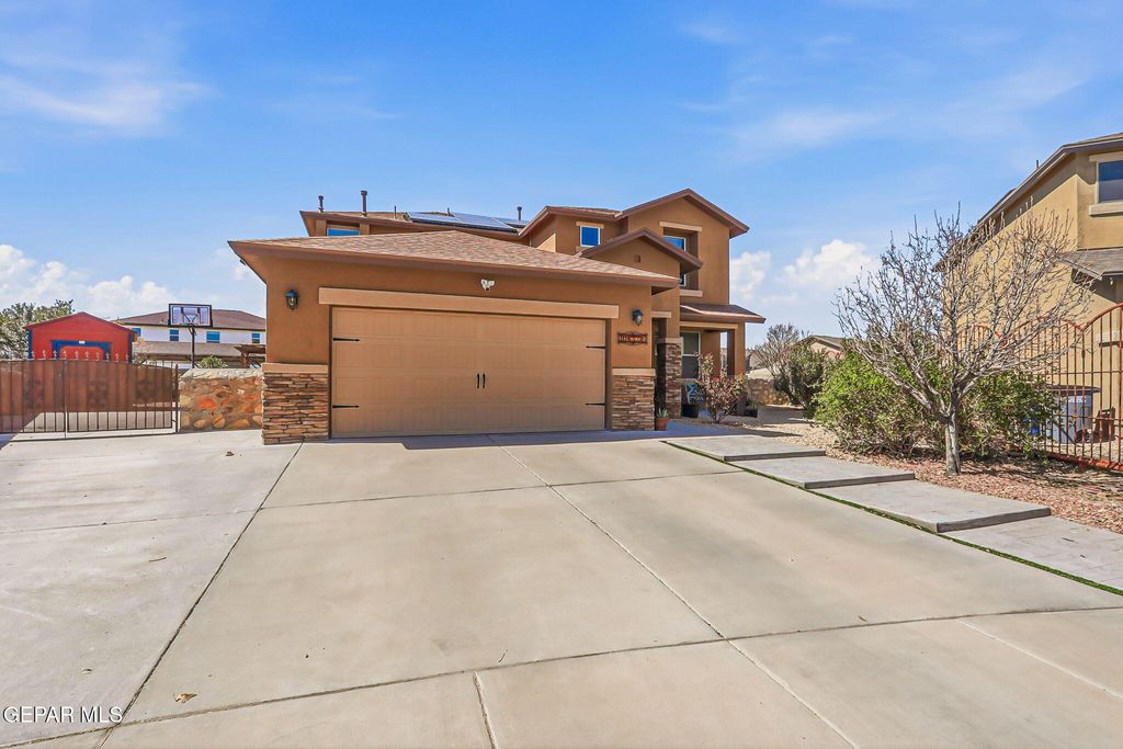 Photo of 14371 KAREN PT, El Paso, TX 79938 (MLS # 940222)