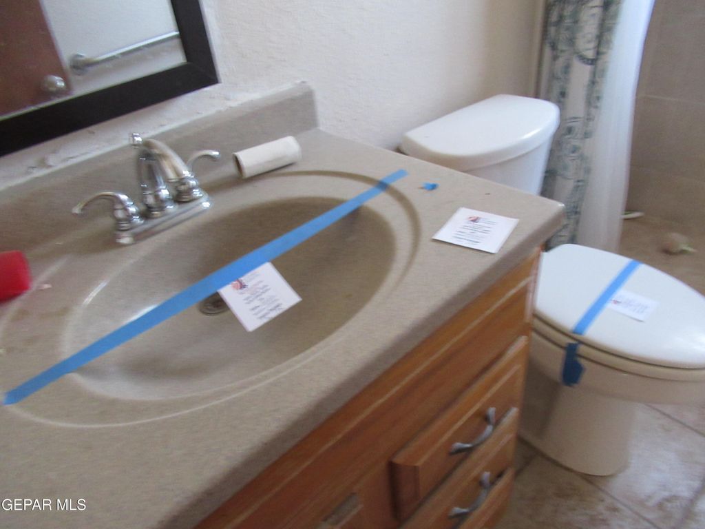 Photo of 327 GEORGE ORR Road, El Paso, TX 79915 (MLS # 939274)