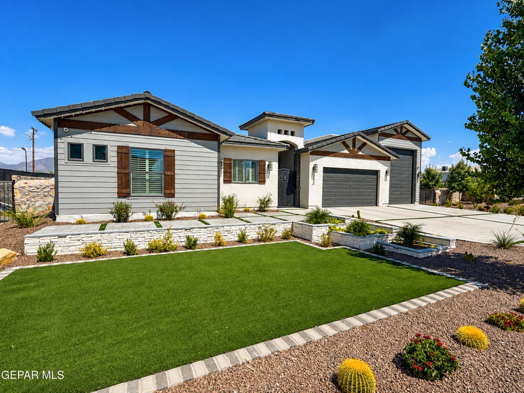 Photo of 6324 CAMINO PINON Place, El Paso, TX 79932 (MLS # 948580)