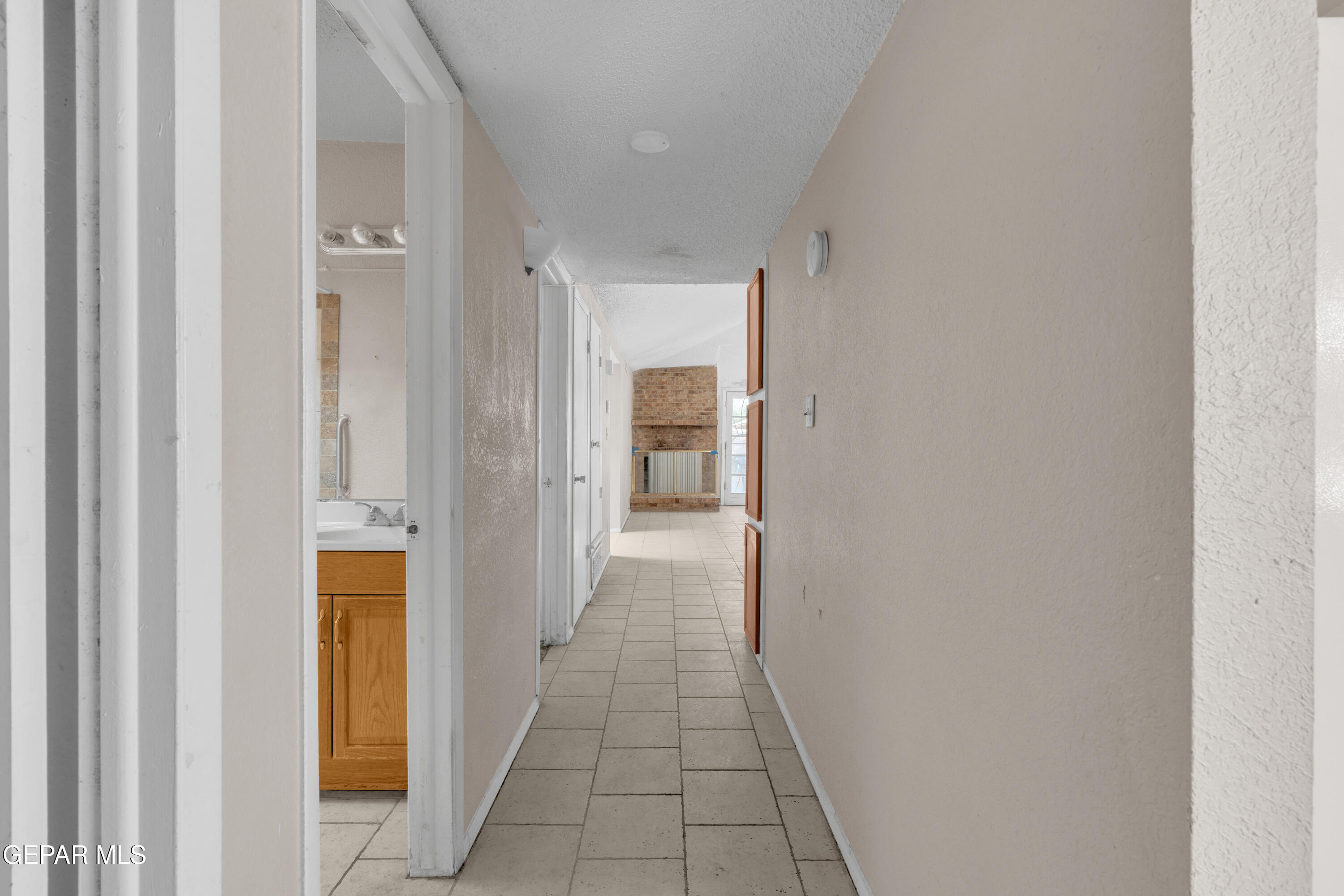 6057 MORNING GLORY Circle