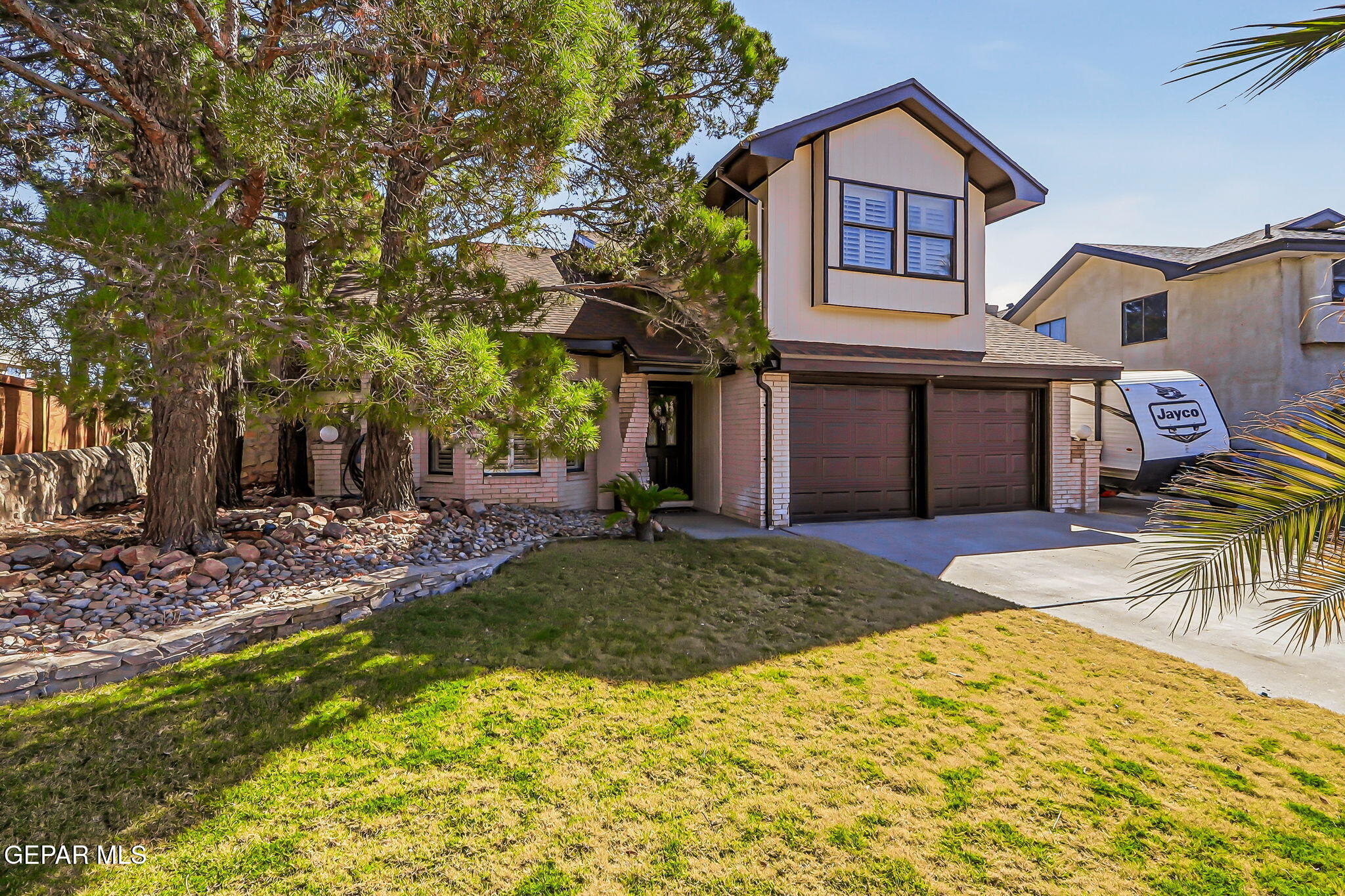 1758 ASTRONAUT Place