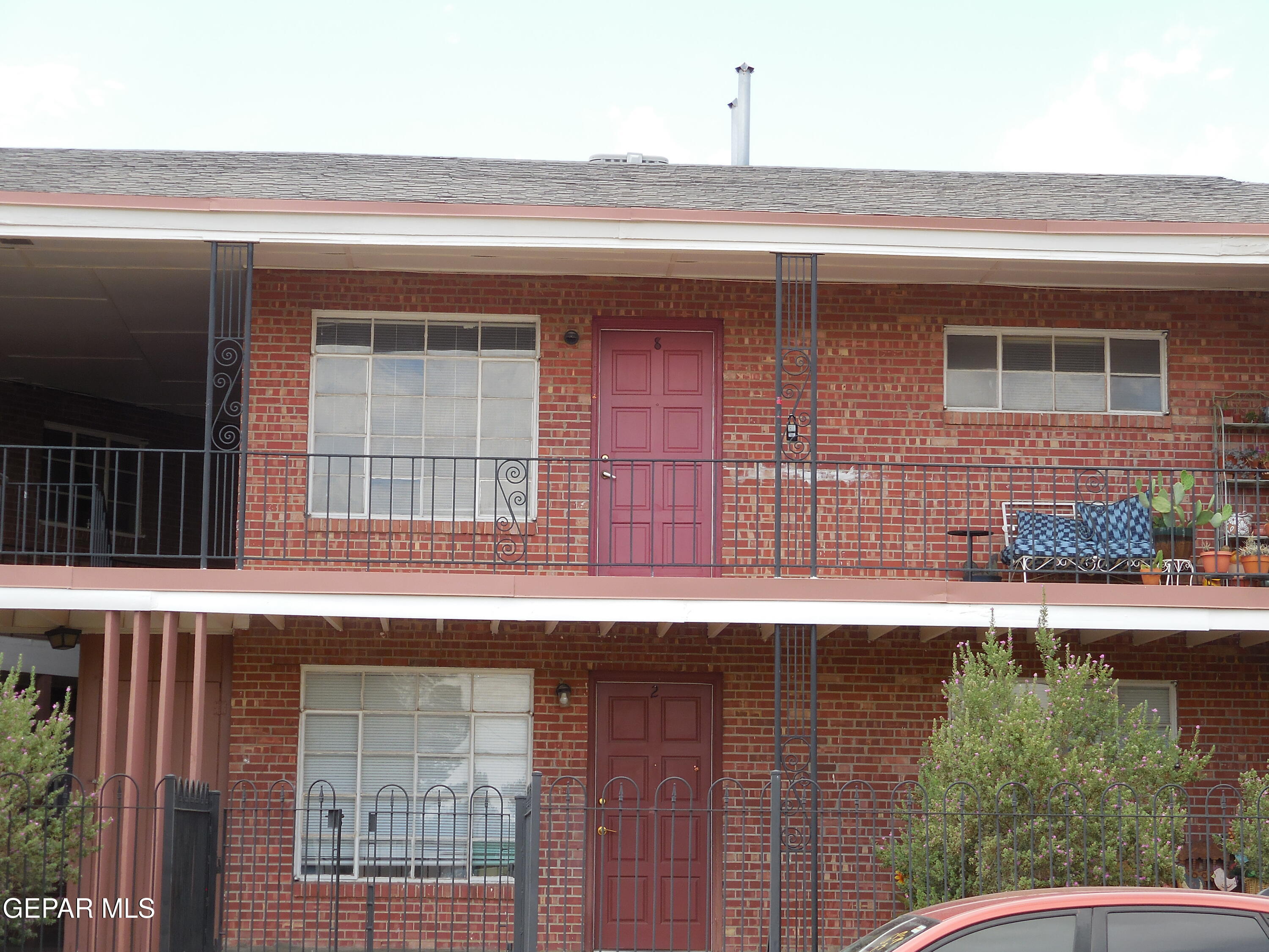 Photo 1 of 18 — 701 W Yandell Drive 8, El Paso, TX 79902