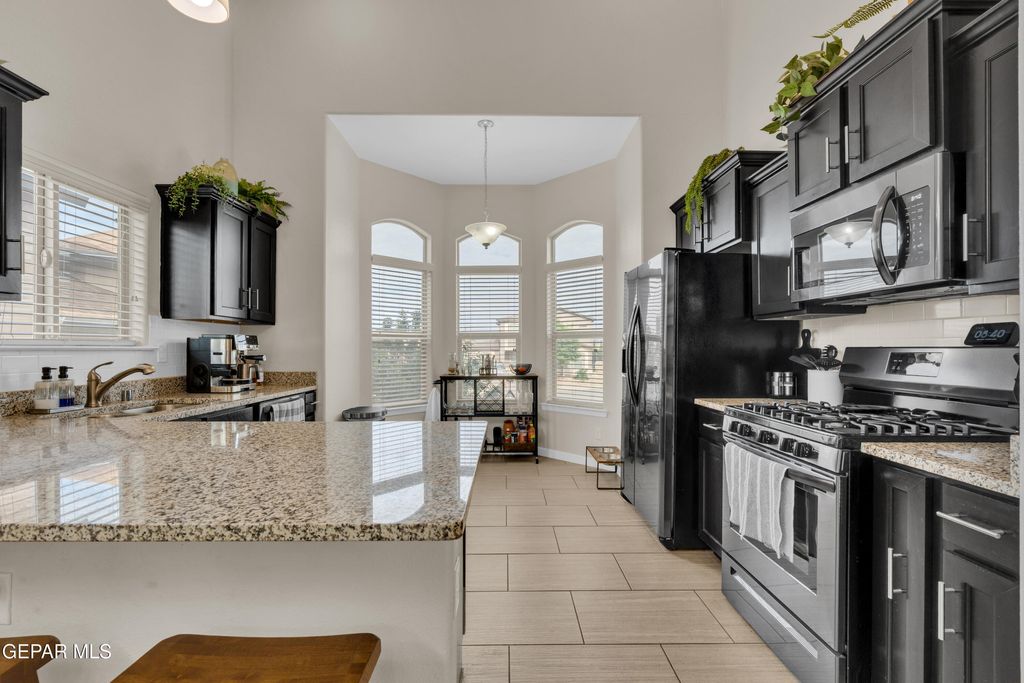 Photo of 6428 SARA BETH Place, El Paso, TX 79932 (MLS # 943218)