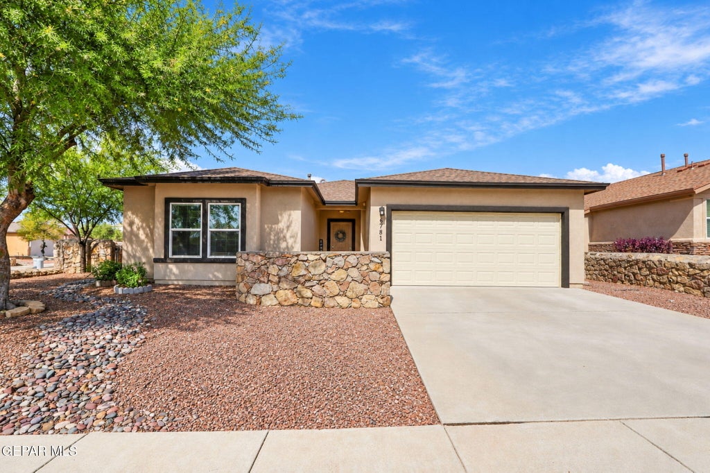 Photo of 6781 PARQUE DEL SOL Drive, El Paso, TX 79911 (MLS # 952658)