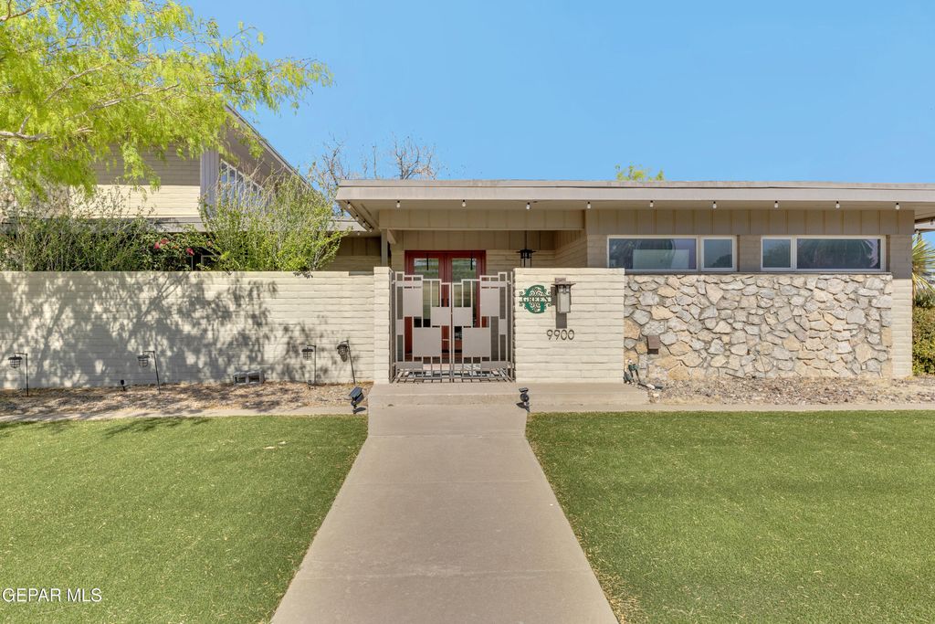 Photo of 9900 FENWAY Drive, El Paso, TX 79925 (MLS # 940924)