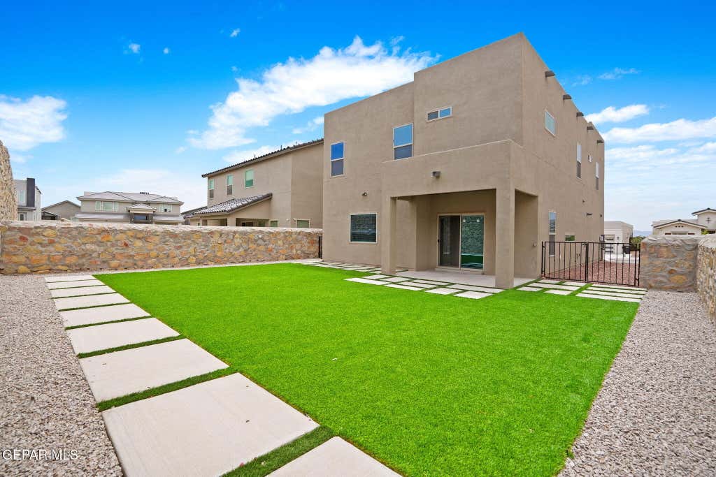 Photo of 332 HECTOR PORRAS Drive, El Paso, TX 79928 (MLS # 945298)
