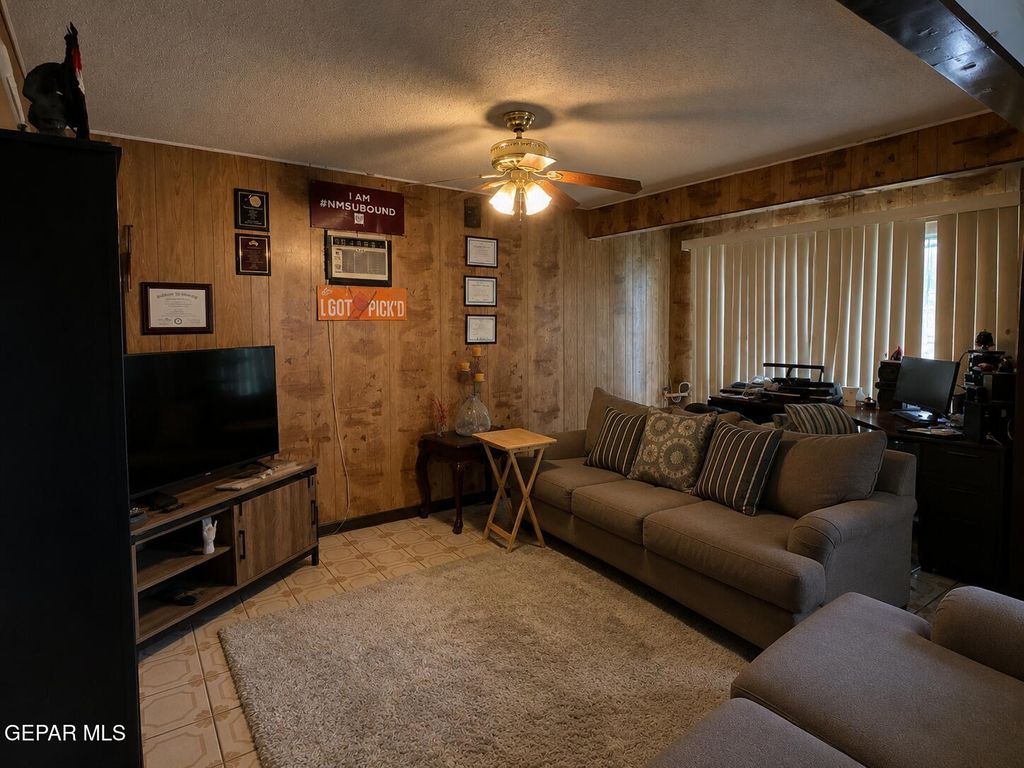 Photo of 9100 VILLA MADERO Drive, El Paso, TX 79907 (MLS # 947882)