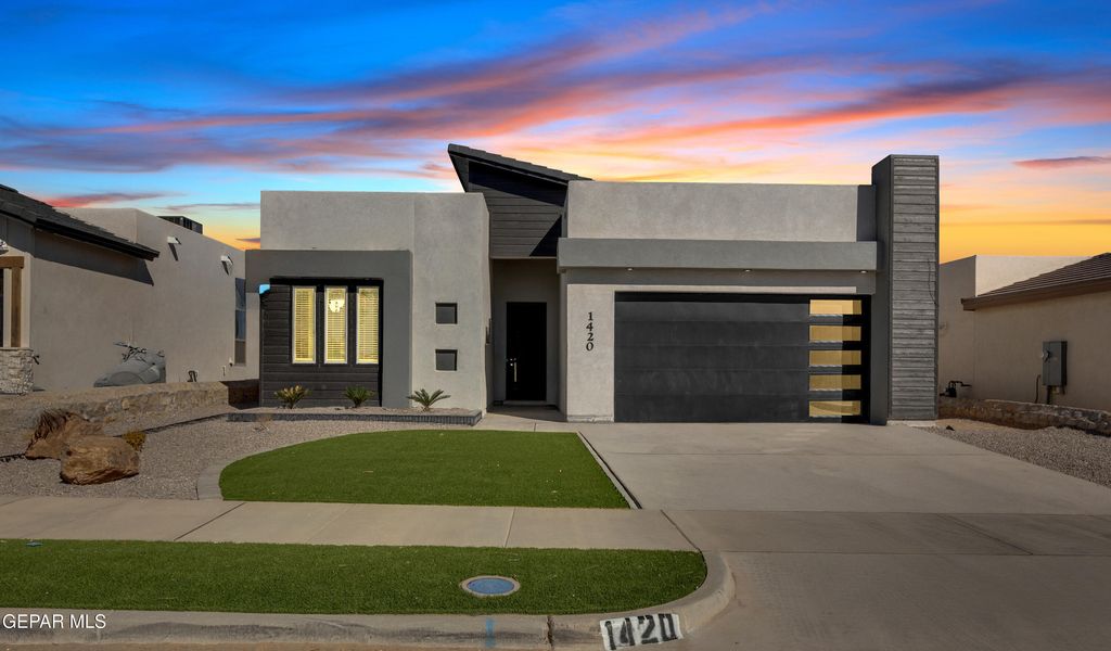 Photo of 1420 HARLAN POINT Place, El Paso, TX 79928 (MLS # 939629)