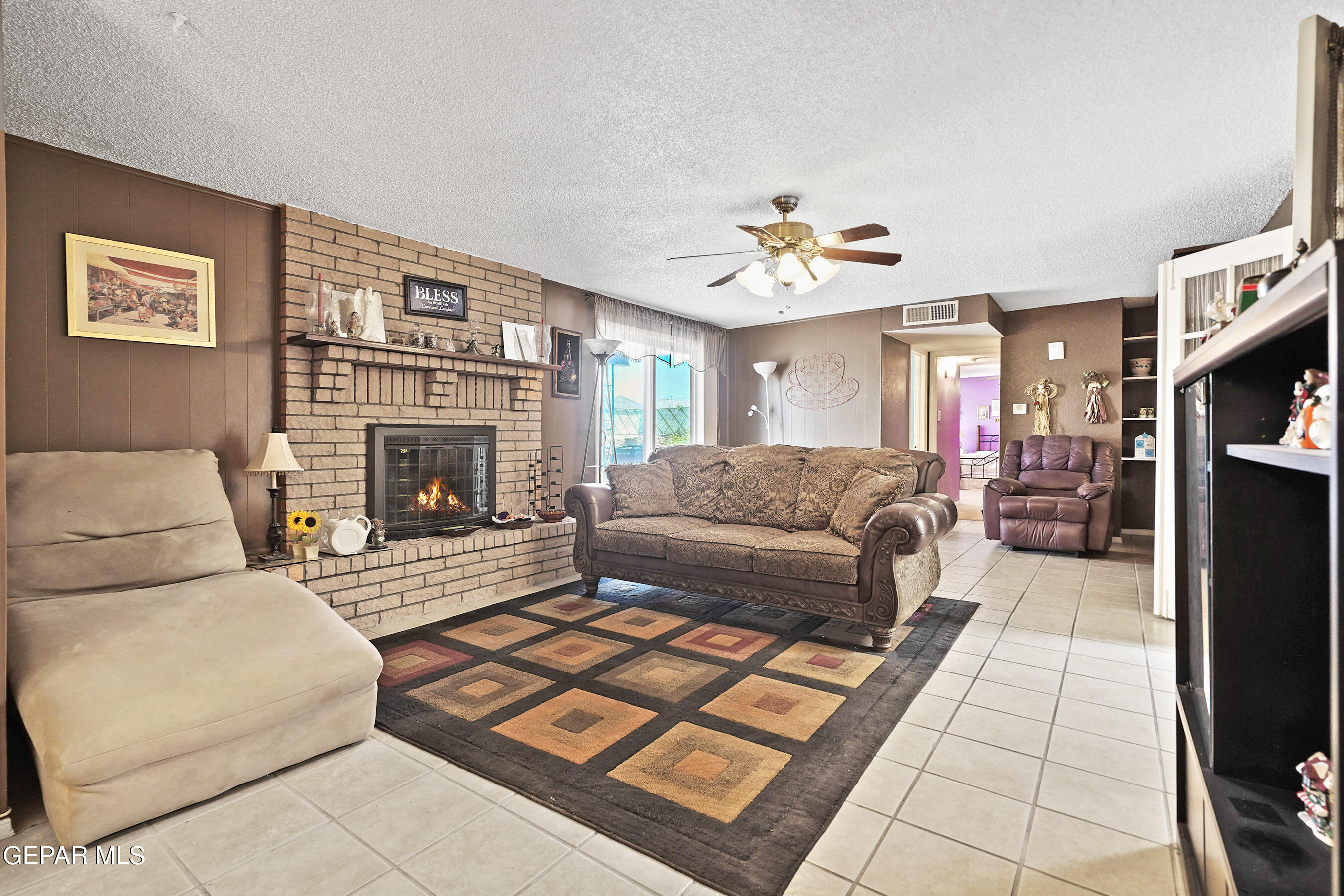 9501 MCINTOSH Drive