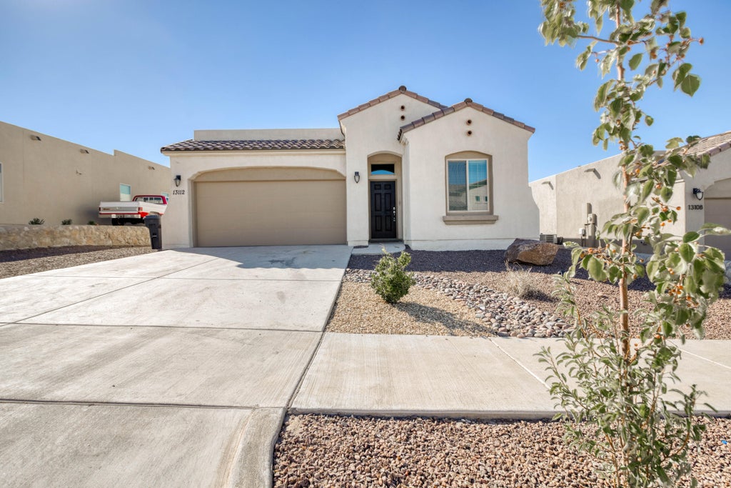 Photo of 13112 CELTIC, Horizon City, TX 79928 (MLS # 950602)
