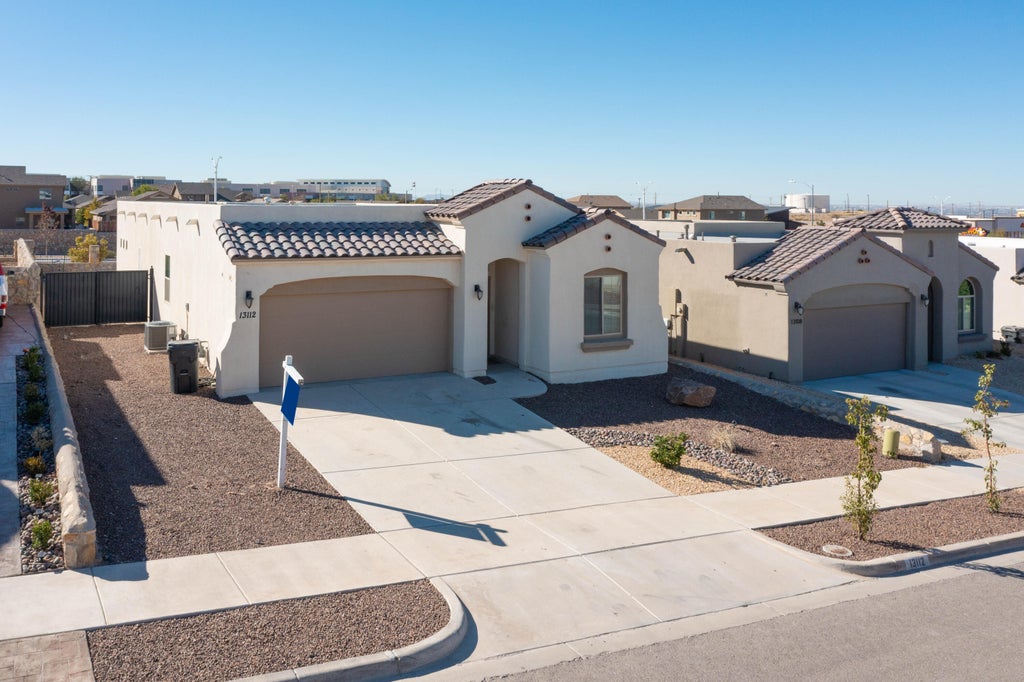Photo of 13112 CELTIC, Horizon City, TX 79928 (MLS # 950602)
