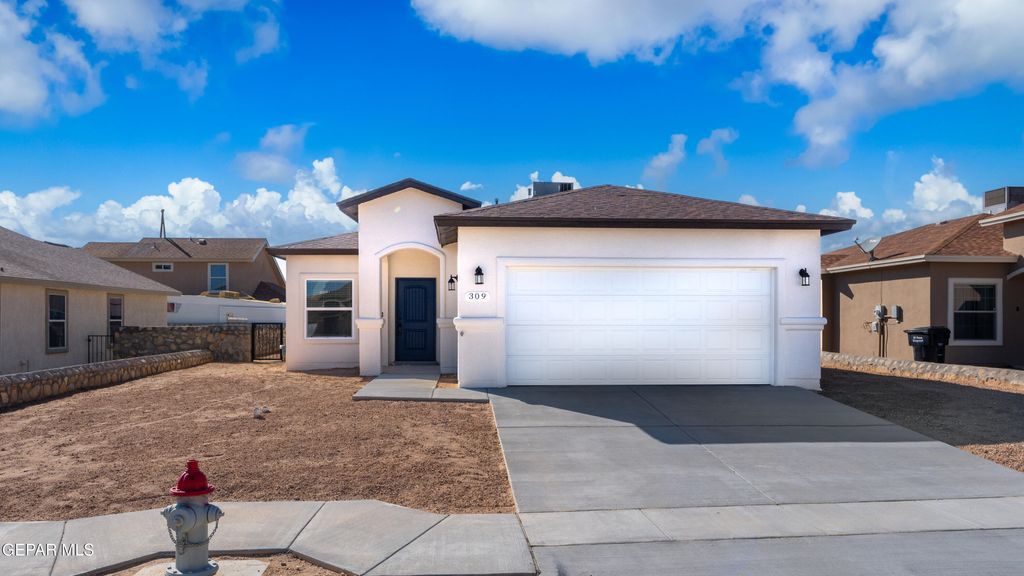 Photo of 309 Sand Gate Drive, Horizon City, TX 79928 (MLS # 932109)