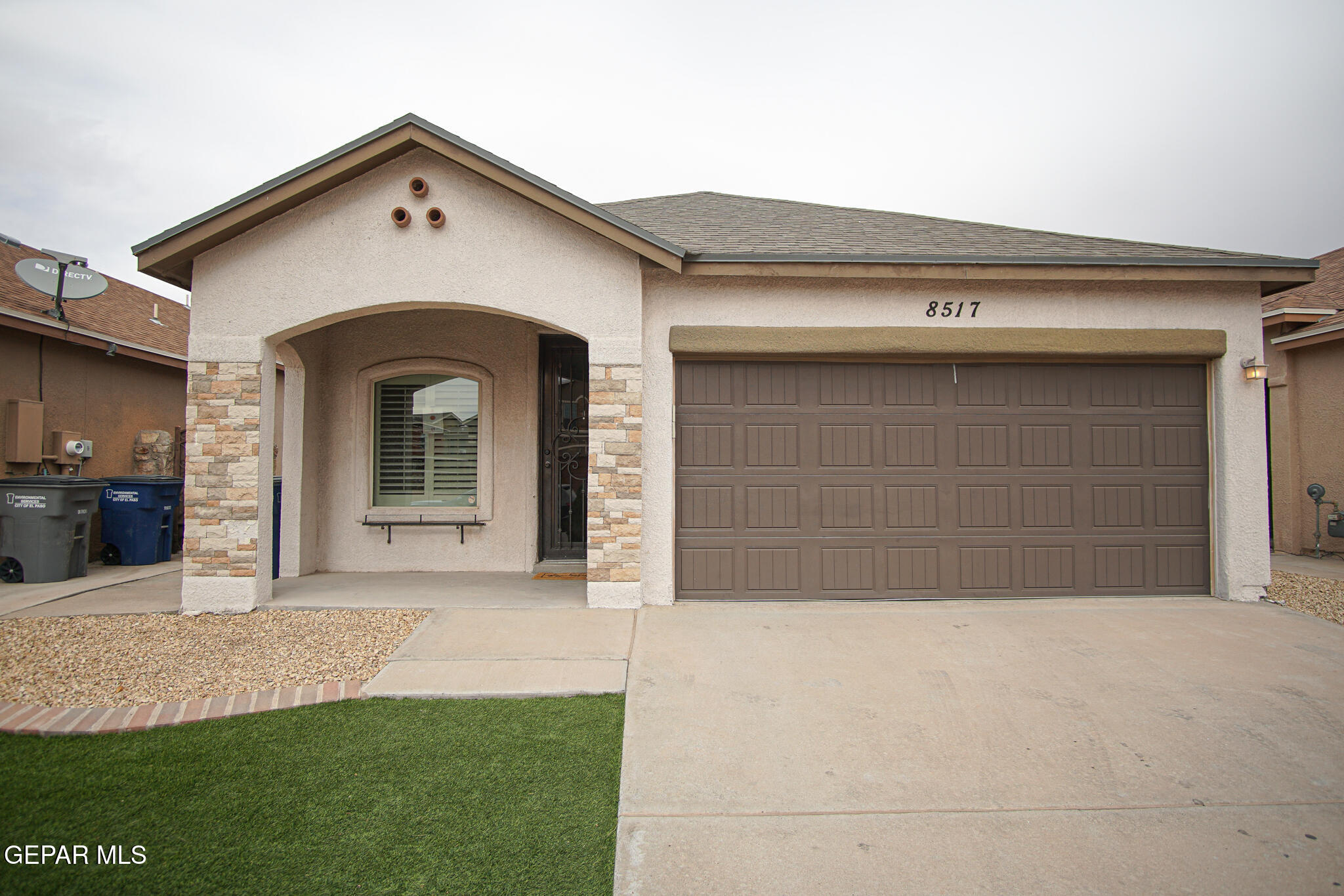 8517 DEL RIVERS
