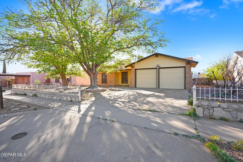 Photo of 4968 GRAPELAND Drive, El Paso, TX 79924 (MLS # 941015)