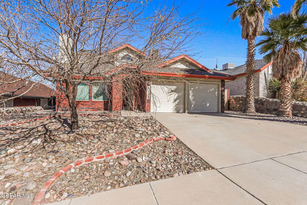 Photo of 7333 CANYON RUN Drive, El Paso, TX 79912 (MLS # 937150)