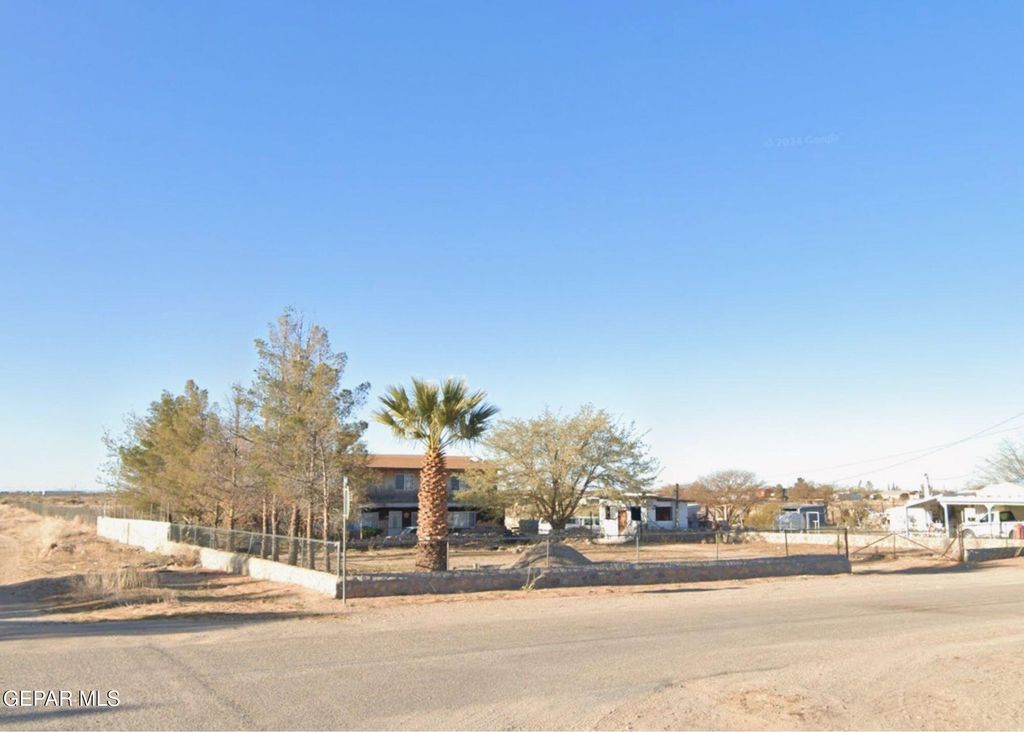 Photo of 15088 Rancho Del Sur Drive, El Paso, TX 79938 (MLS # 936500)