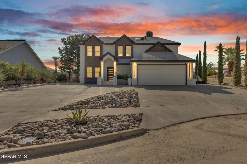 Photo of 809 ROTTERDAM Way, El Paso, TX 79912 (MLS # 953004)
