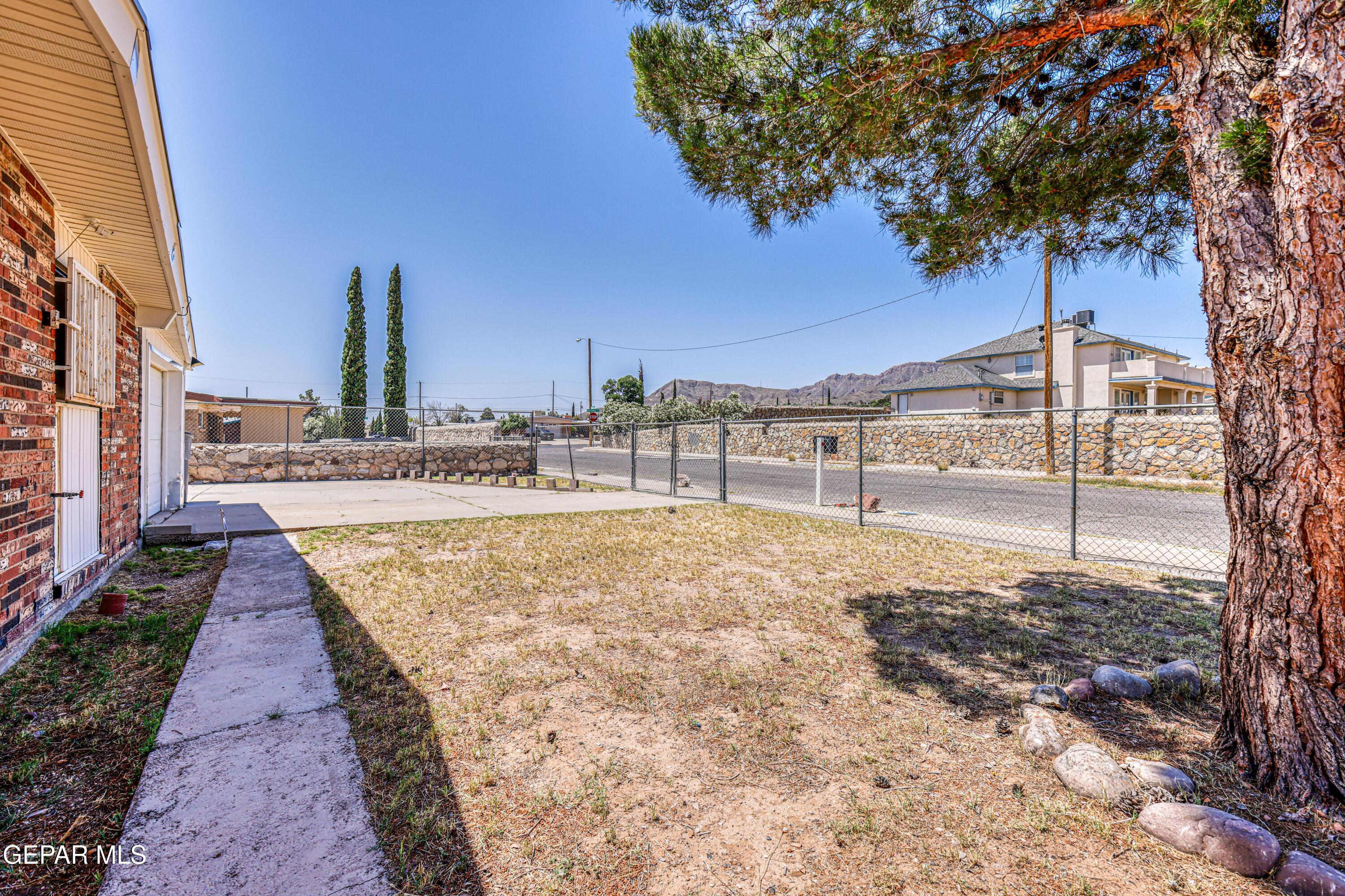 8308 POLARIS Street