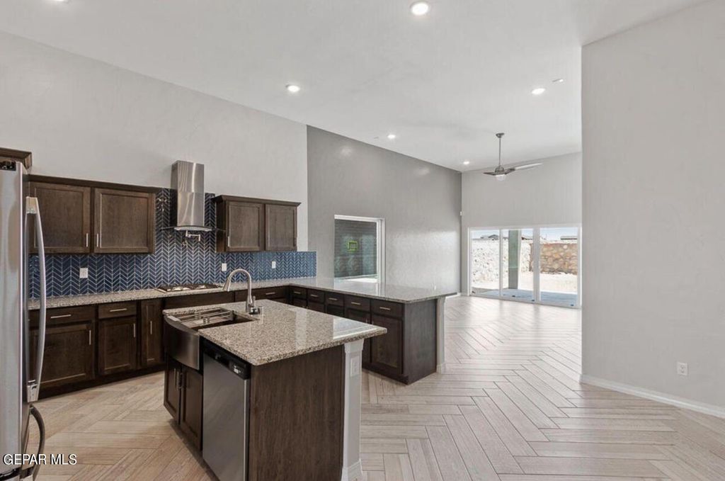 Photo of 235 Bonnie Trail, Sunland Park, NM 88008 (MLS # 939727)