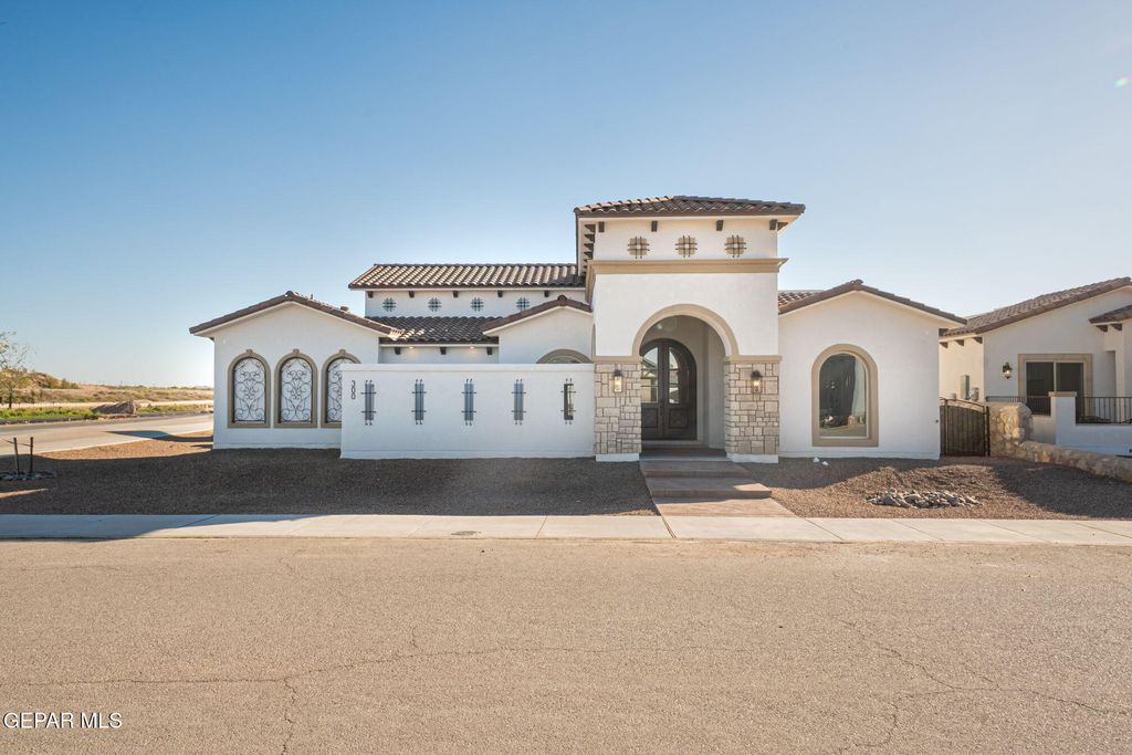 Photo of 300 RIO DEL RANCHO Court, El Paso, TX 79932 (MLS # 933036)