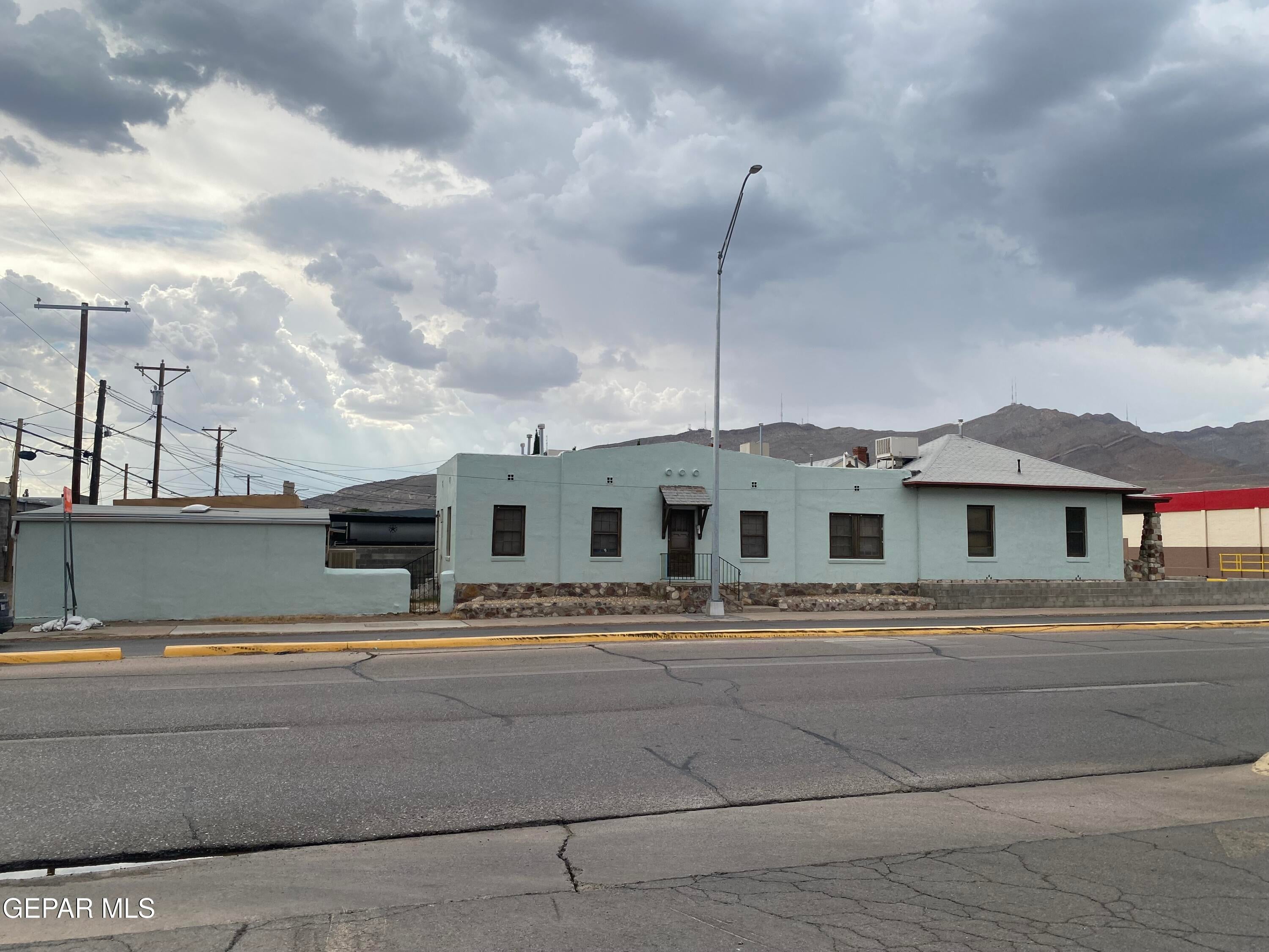 3530 TULAROSA Avenue