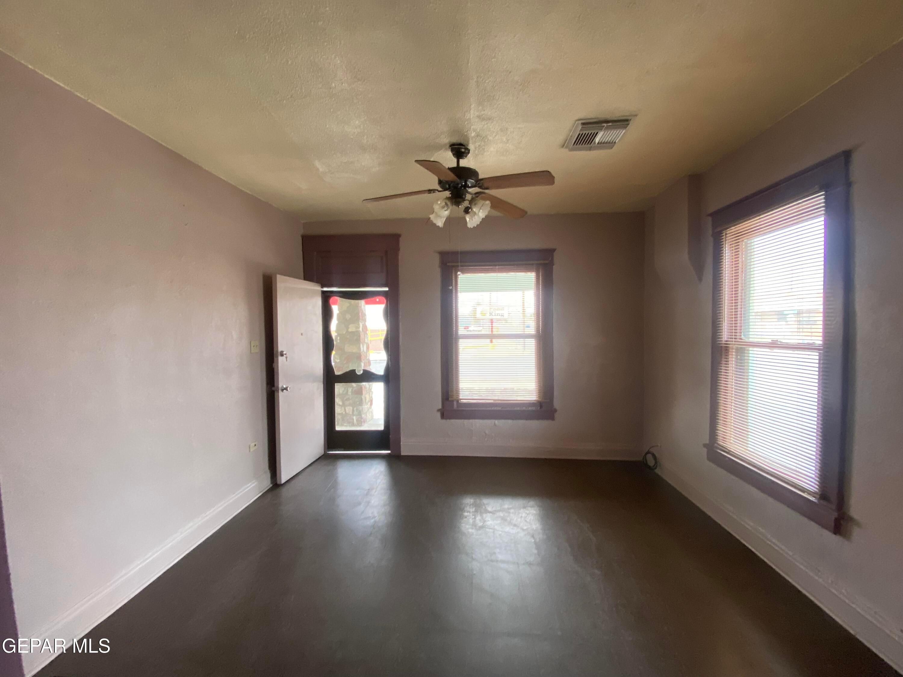 3530 TULAROSA Avenue