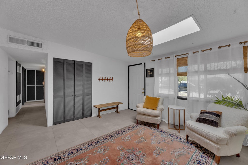 Photo of 4605 SKYLARK Way, El Paso, TX 79922 (MLS # 952753)