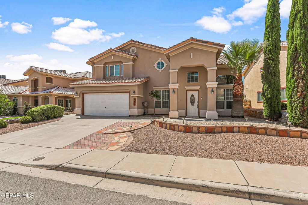 Photo of 951 VIA DESCANSO Drive, El Paso, TX 79912 (MLS # 939245)