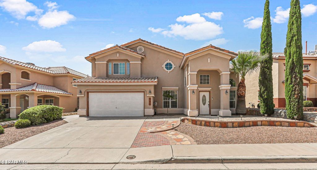 Photo of 951 VIA DESCANSO Drive, El Paso, TX 79912 (MLS # 939245)