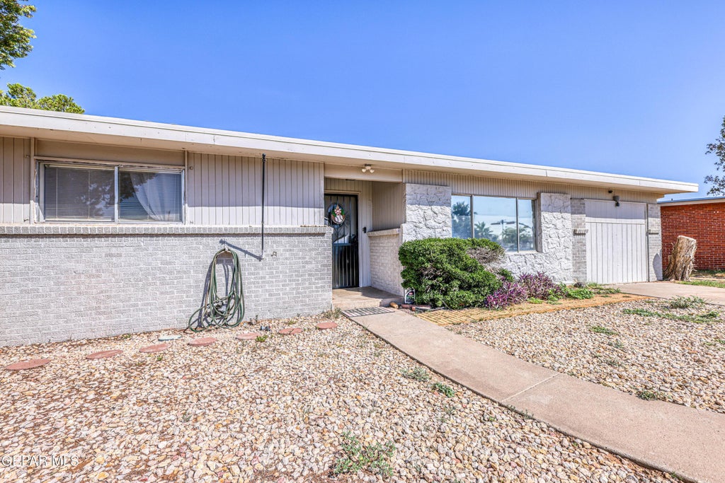 Photo of 5219 JERRY Drive, El Paso, TX 79924 (MLS # 945459)