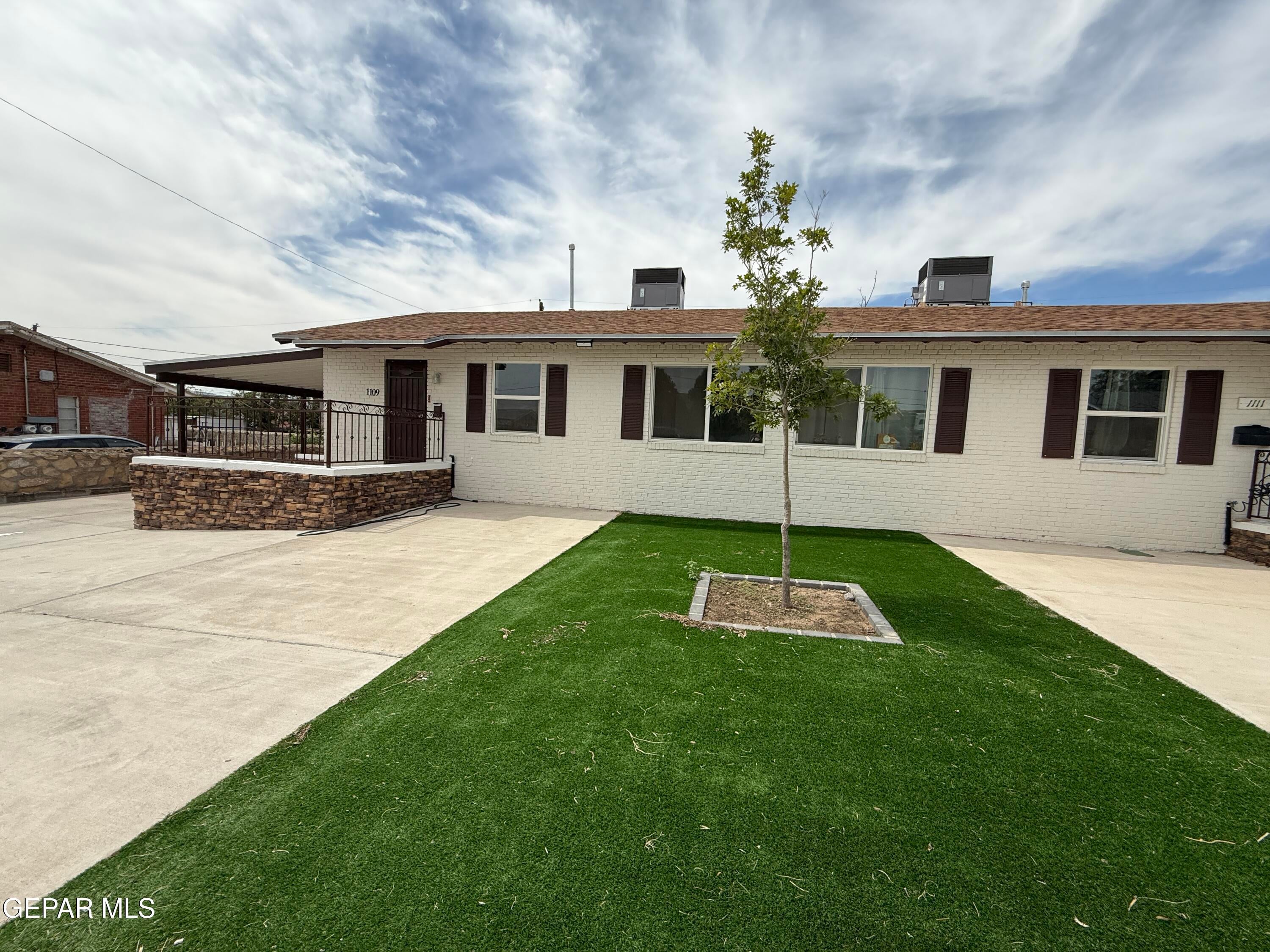 1109 Huckleberry Street