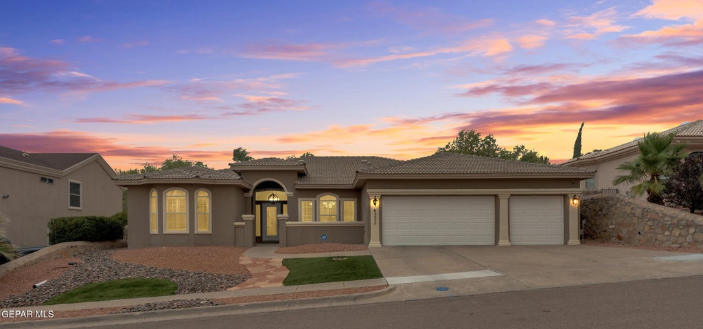 Photo of 6337 FRANKLIN RED Drive, El Paso, TX 79912 (MLS # 950747)