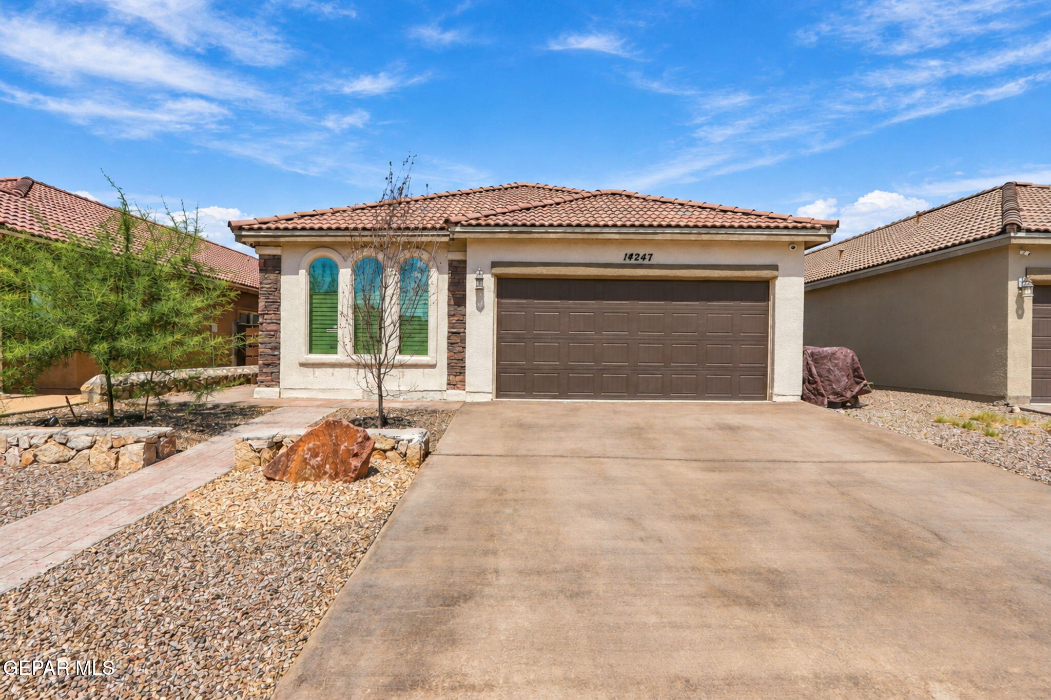 14247 RUSS LEACH Avenue