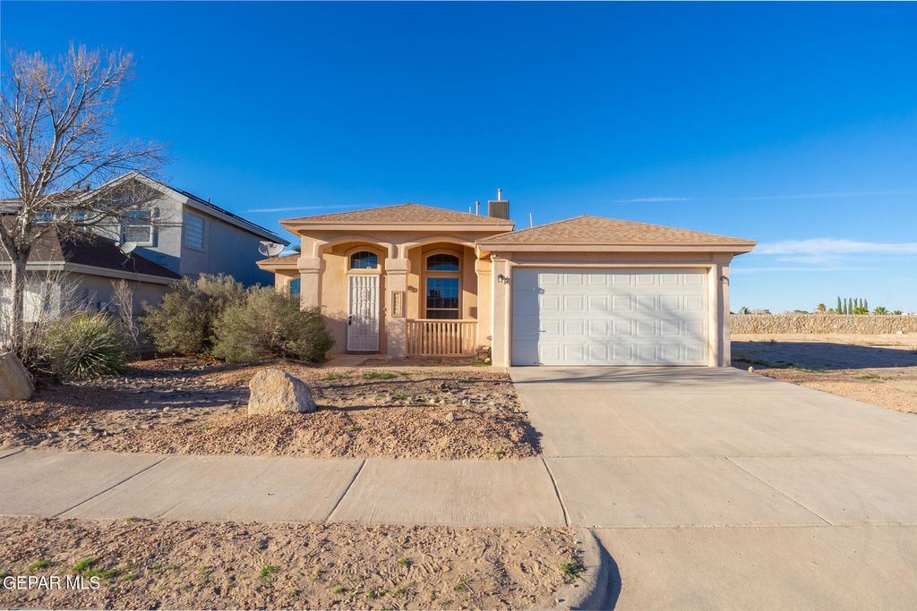 Photo of 14437 Antwerp Drive, Horizon City, TX 79928 (MLS # 939403)