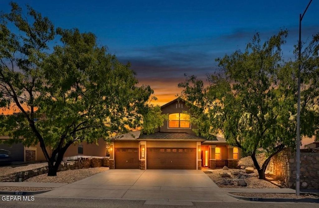 Photo of 1649 ROCK DOVE Lane, El Paso, TX 79911 (MLS # 941856)